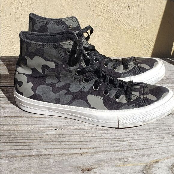 Converse high top sneakers - Picture 1 of 6
